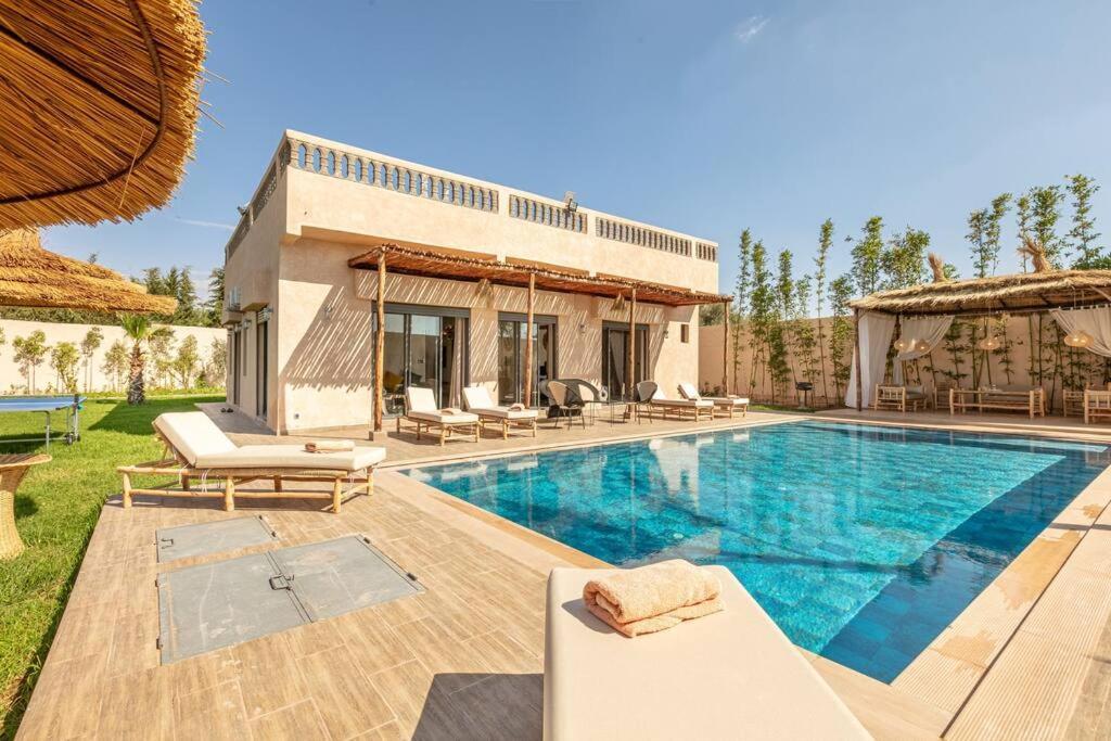 Villa Leila,Piscine , Grand Jardin, Jeux , Cuisiniere Marrakesh Extérieur photo