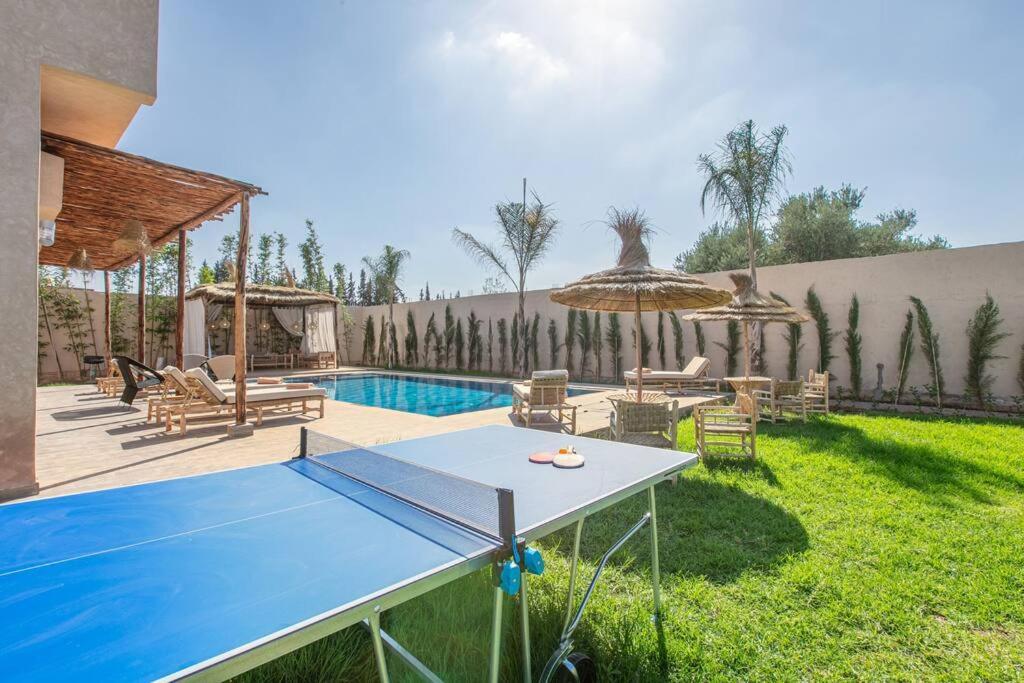 Villa Leila,Piscine , Grand Jardin, Jeux , Cuisiniere Marrakesh Extérieur photo
