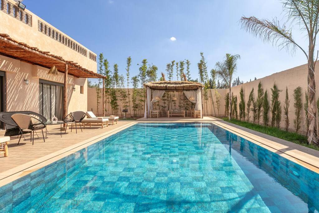 Villa Leila,Piscine , Grand Jardin, Jeux , Cuisiniere Marrakesh Extérieur photo