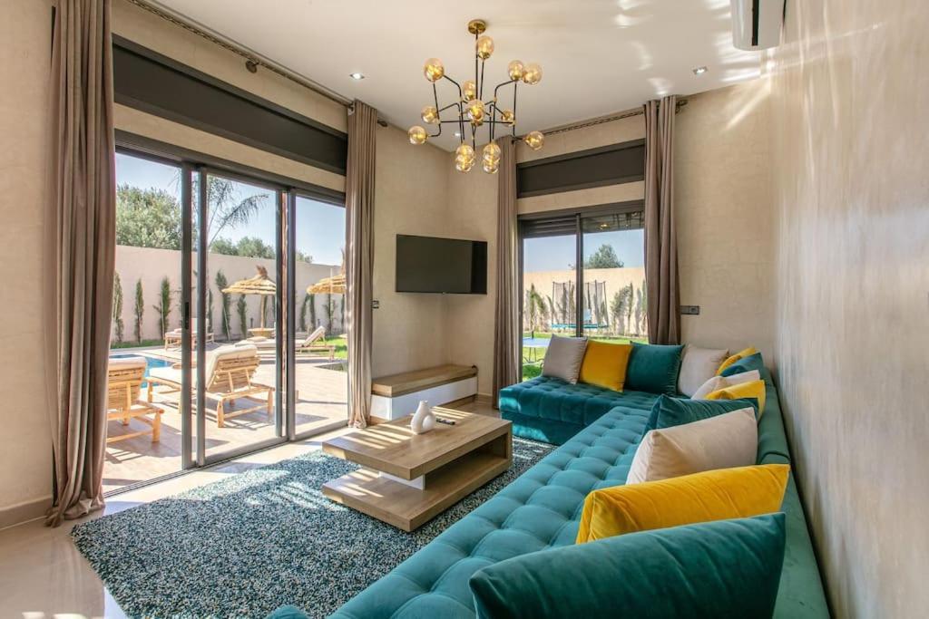Villa Leila,Piscine , Grand Jardin, Jeux , Cuisiniere Marrakesh Extérieur photo