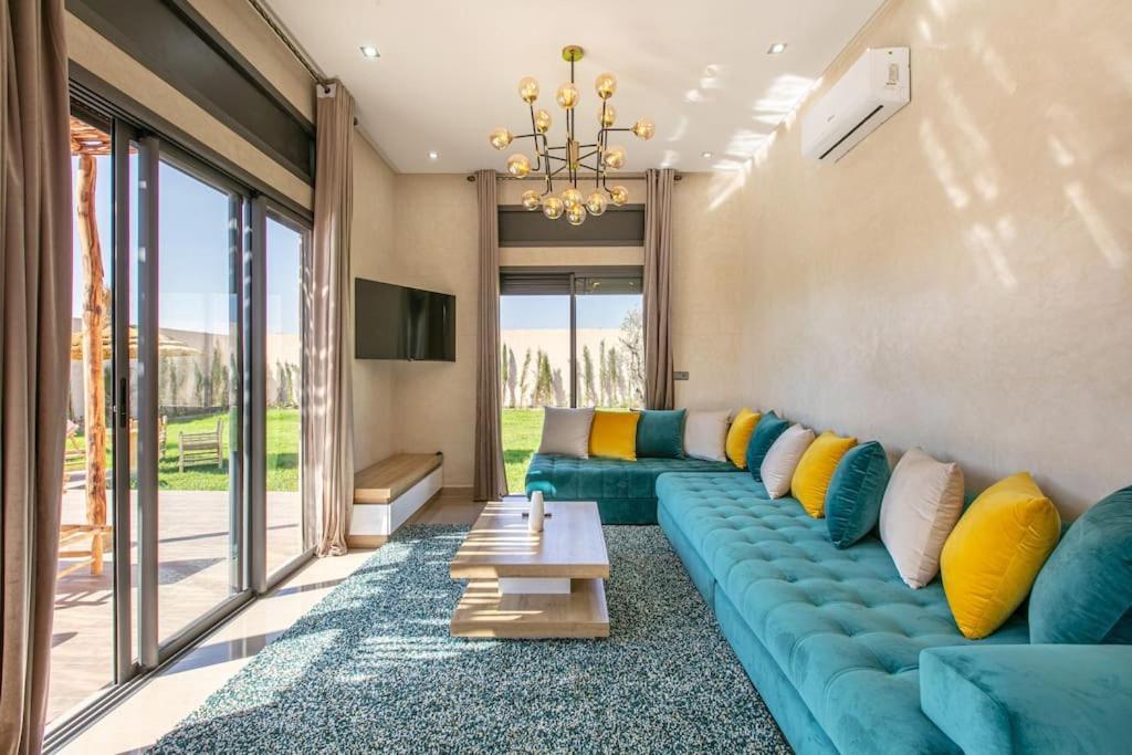 Villa Leila,Piscine , Grand Jardin, Jeux , Cuisiniere Marrakesh Extérieur photo