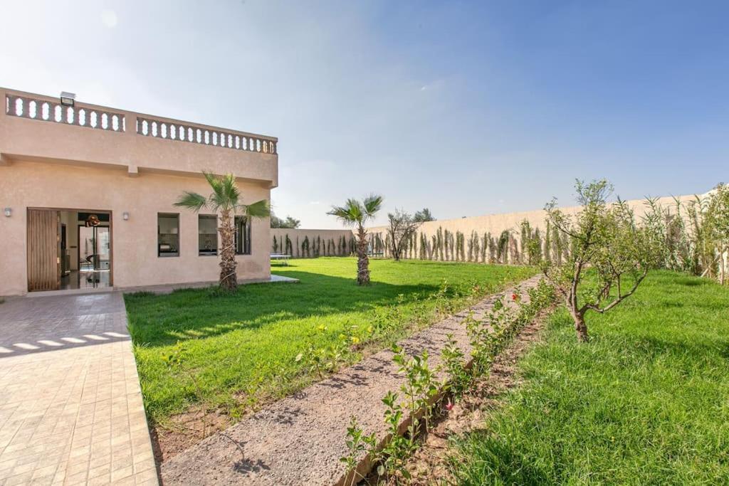 Villa Leila,Piscine , Grand Jardin, Jeux , Cuisiniere Marrakesh Extérieur photo
