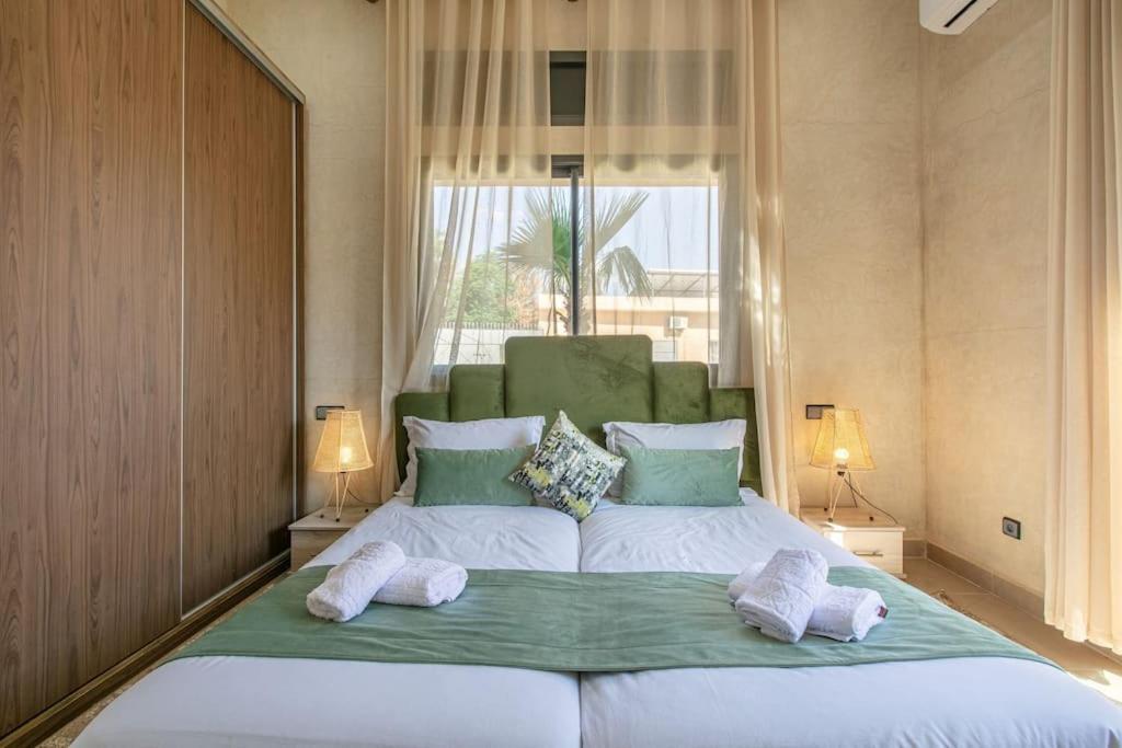 Villa Leila,Piscine , Grand Jardin, Jeux , Cuisiniere Marrakesh Extérieur photo